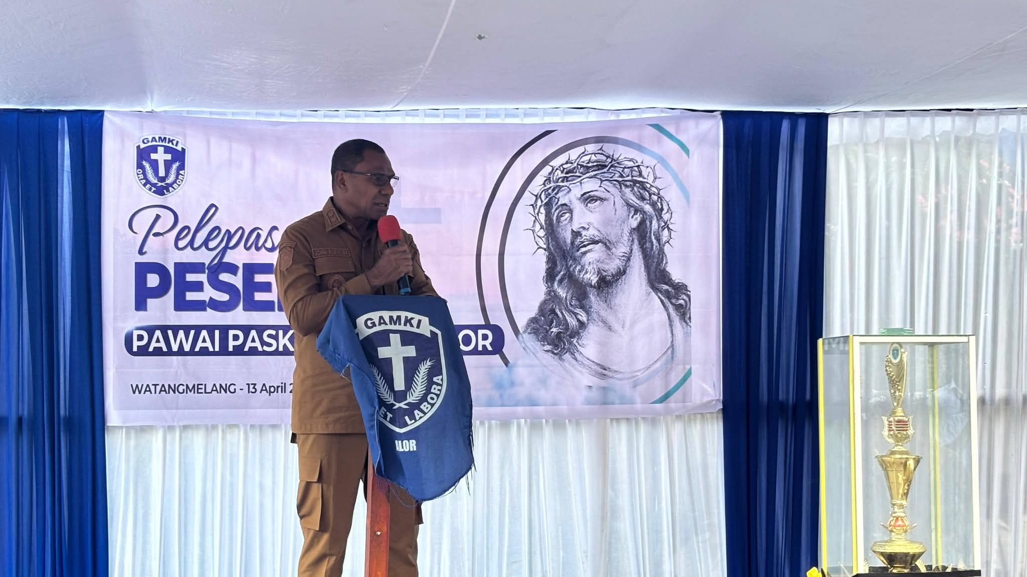 Wakil Gubernur NTT Johni Asadoma Lepas Pawai Paskah GAMKI Alor 2026