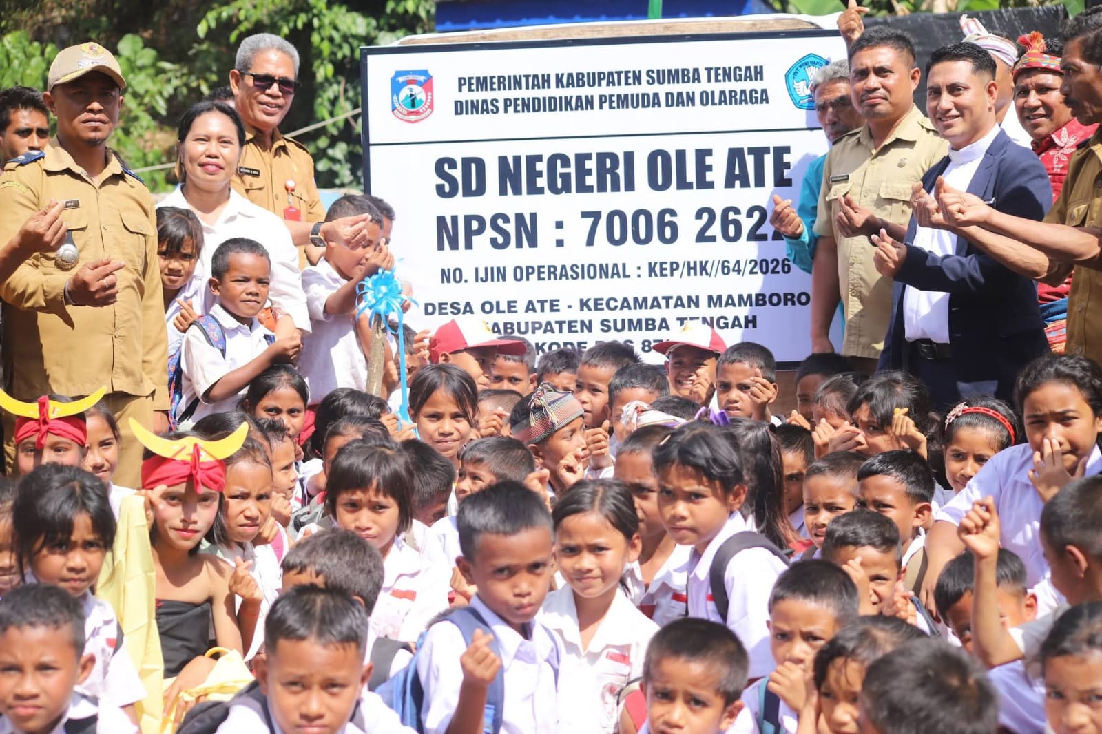 Sekda Sumba Tengah Resmikan Berdirinya SDN Ole Ate Sebagai Sekolah Definitif